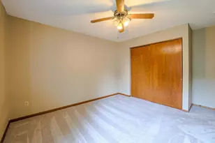 1225 Ferndale St N, Maplewood, MN 55119 - Photo 21