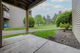 1225 Ferndale St N, Maplewood, MN 55119 - Photo 25