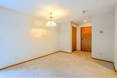 1225 Ferndale Street N #B1, Maplewood, MN 55119 - Photo 9