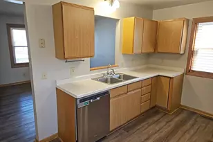5377 Quincy St, Mounds View, MN 55112 - Photo 9