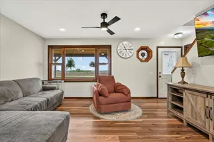 50105 75th Ave, Kenyon, MN 55946 - Photo 13