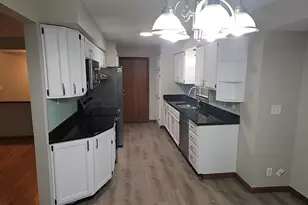 7025 Grimes Ave N, Brooklyn Center, MN 55429 - Photo 11