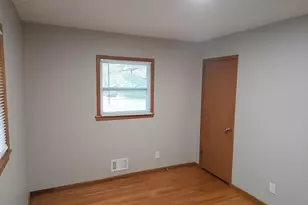 7025 Grimes Ave N, Brooklyn Center, MN 55429 - Photo 25