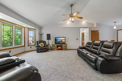 905 Brook Lane NE, Owatonna, MN 55060 - Photo 13