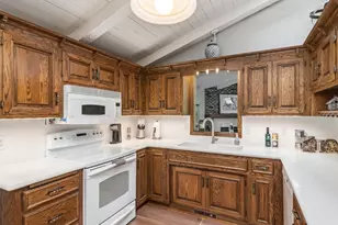 8127 Pennsylvania Cir, Bloomington, MN 55438 - Photo 7