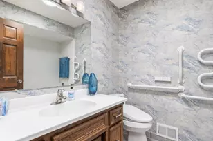 8127 Pennsylvania Cir, Bloomington, MN 55438 - Photo 21