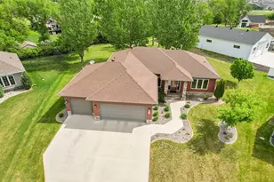 5831 Autumn Dr S, Fargo, ND 58104 - Photo 63