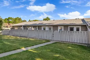 1402 McNally Dr, Winona, MN 55987 - Photo 17