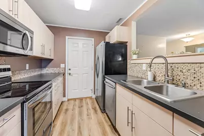 1402 McNally Drive #B, Winona, MN 55987 - Photo 7