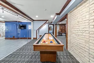 1724 Summit Ave, Minneapolis, MN 55403 - Photo 45