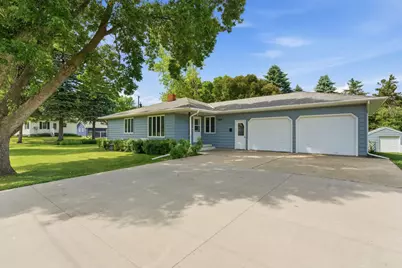 606 3rd Avenue S, Raymond, MN 56282 - Photo 1