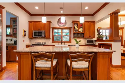 582 Summit Avenue, Saint Paul, MN 55102 - Photo 17