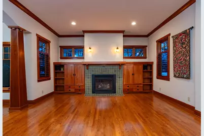582 Summit Avenue, Saint Paul, MN 55102 - Photo 23