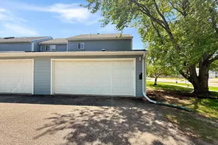 1731 27th Ave S, Fargo,  58103 - Photo 3