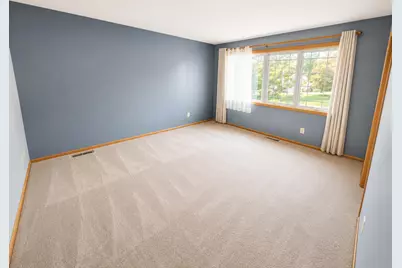 12265 Heather Street NW, Coon Rapids, MN 55433 - Photo 11