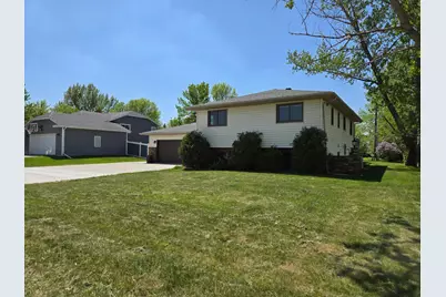 612 7th Street NE, Dilworth, MN 56529 - Photo 3