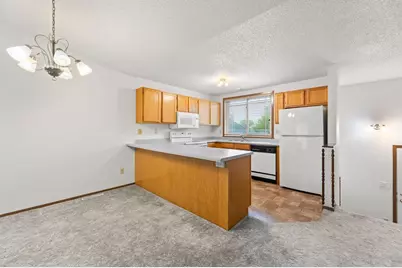 4765 10th Avenue S, Fargo,  58103 - Photo 7