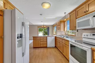 1165 Willow Run Ct, Waite Park, MN 56387 - Photo 11