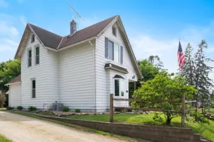 809 Home St, Kenyon, MN 55946 - Photo 29
