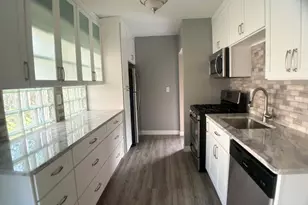 1170 Minnehaha Ave W, Saint Paul, MN 55104 - Photo 9