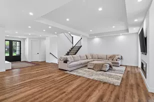 5717 W 68th St, Edina, MN 55439 - Photo 7