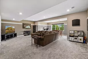 1247 Maple Ln, Carver, MN 55315 - Photo 43