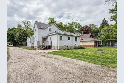 409 9th Street SW, Willmar, MN 56201 - Photo 3