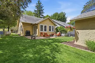 2023 Princeton Ave, Saint Paul, MN 55105 - Photo 17