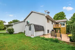 135 O'Brien Pkwy, Belle Plaine, MN 56011 - Photo 21