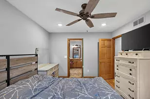 135 O'Brien Pkwy, Belle Plaine, MN 56011 - Photo 11
