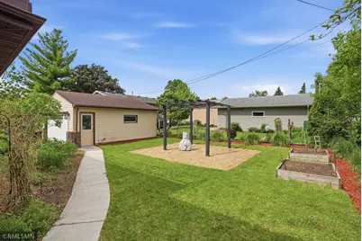 1665 Victoria Street N, Saint Paul, MN 55117 - Photo 35