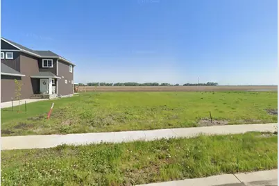 1528 6th Avenue NE, Dilworth, MN 56529 - Photo 1