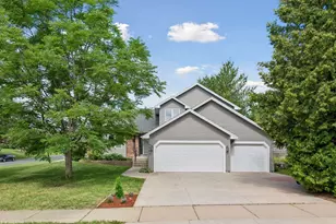 9994 Dunberry Cir, Eden Prairie, MN 55347 - Photo 1