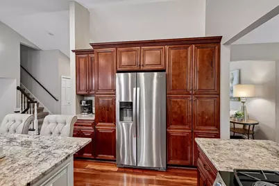 9994 Dunberry Circle, Eden Prairie, MN 55347 - Photo 11
