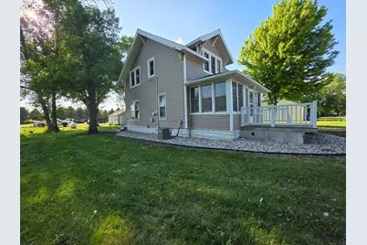206 N Brook Avenue, Porter, MN 56280 - Photo 3
