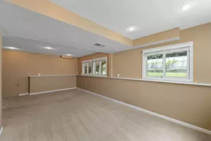 3098 Evelyn St, Roseville, MN 55113 - Photo 21