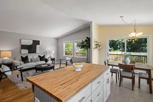 3098 Evelyn St, Roseville, MN 55113 - Photo 7