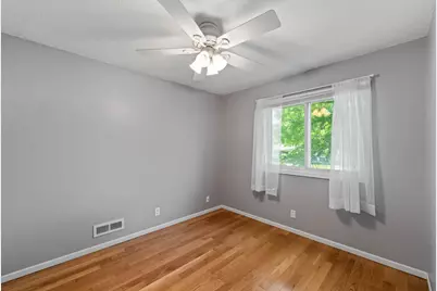 3098 Evelyn Street, Roseville, MN 55113 - Photo 13
