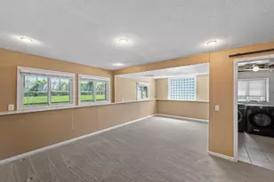 3098 Evelyn St, Roseville, MN 55113 - Photo 19