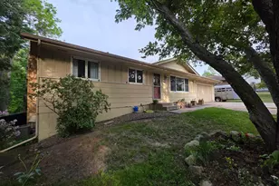 520 SW 5th Ave, Grand Rapids, MN 55744 - Photo 5