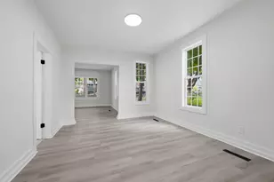 916 Magnolia Ave E, Saint Paul, MN 55106 - Photo 7