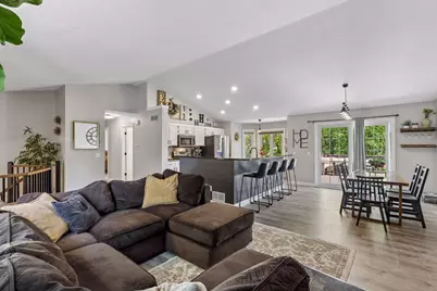 9056 Glacier Road, Woodbury, MN 55125 - Photo 9
