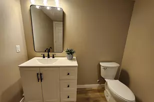 231 Allan Ave, North Mankato, MN 56003 - Photo 13