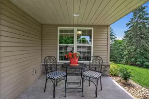 20639 Everton Ct N, Forest Lake, MN 55025 - Photo 3