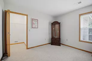1906 Oak Tree Ln, Austin, MN 55912 - Photo 25