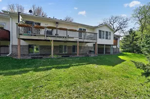 13310 Glenhaven Ct, Apple Valley, MN 55124 - Photo 3