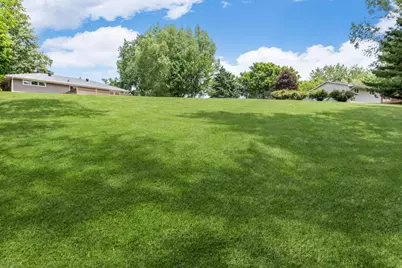 620 Callahan Place, Mendota Heights, MN 55118 - Photo 11