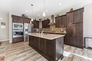 15672 Fairchild Way, Apple Valley, MN 55124 - Photo 9
