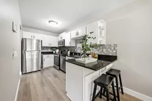 7522 Zinnia Way, Maple Grove, MN 55311 - Photo 5