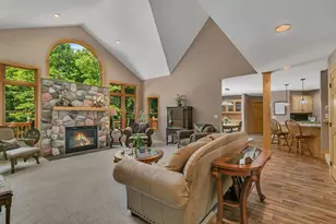 38151 Wilderness Ct, Sartell, MN 56377 - Photo 11